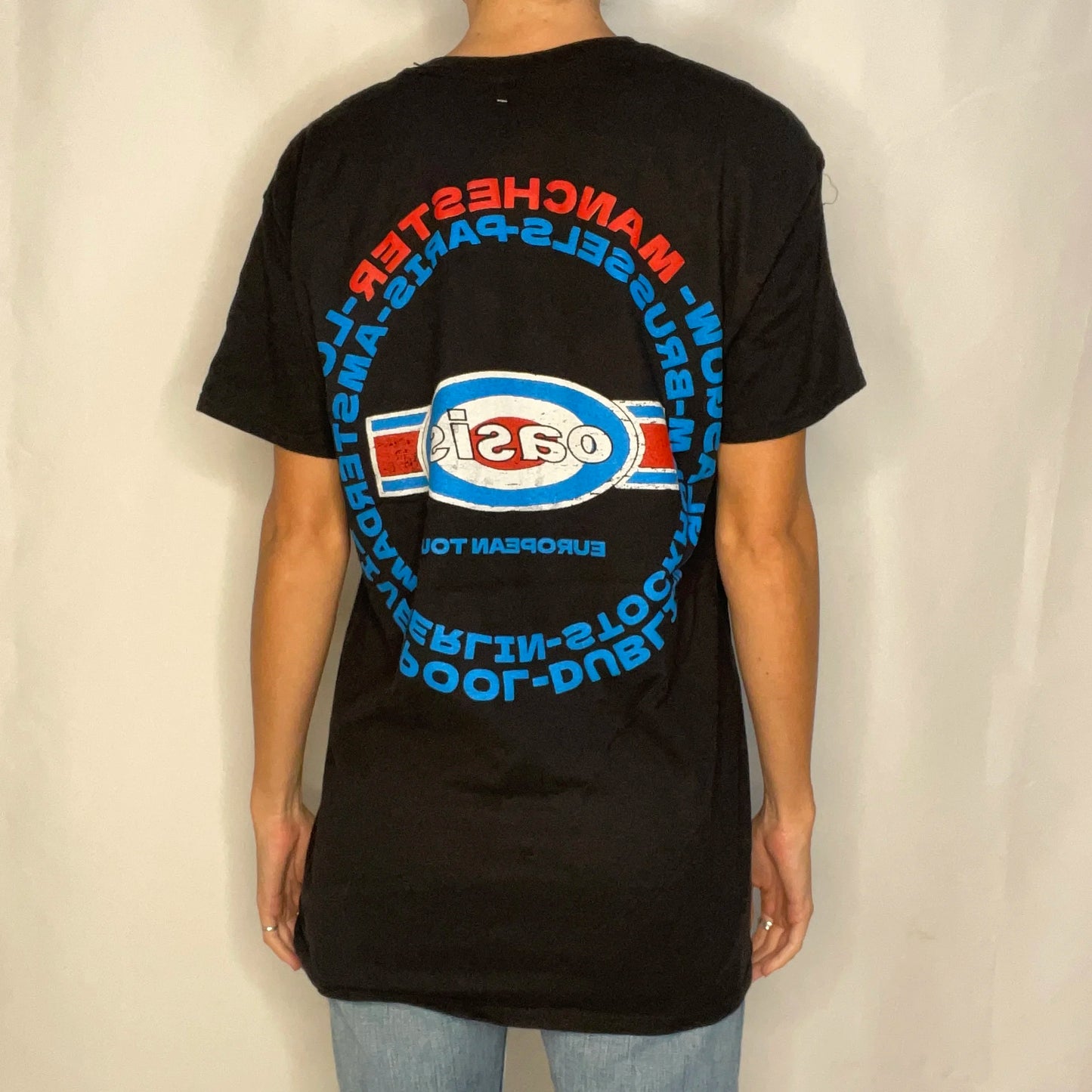 Vintage Oasis Black T-shirt