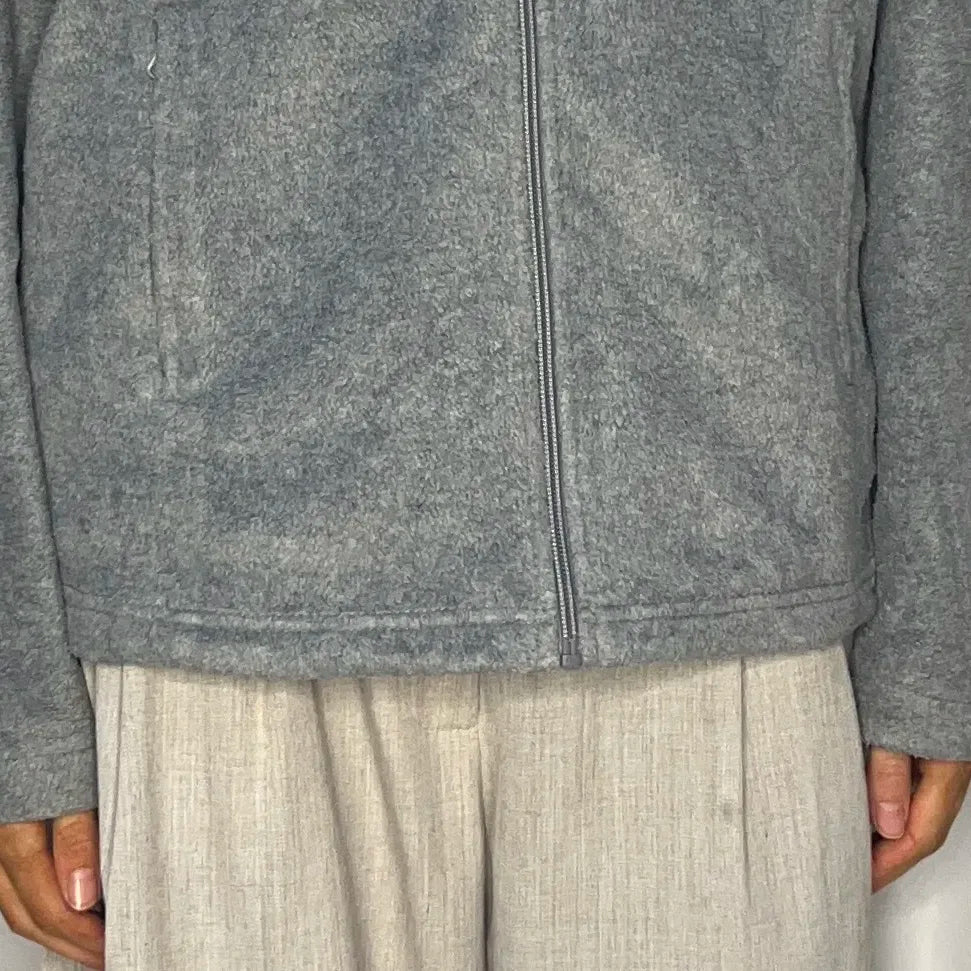 Vintage Natural Reflection Gray Fleece
