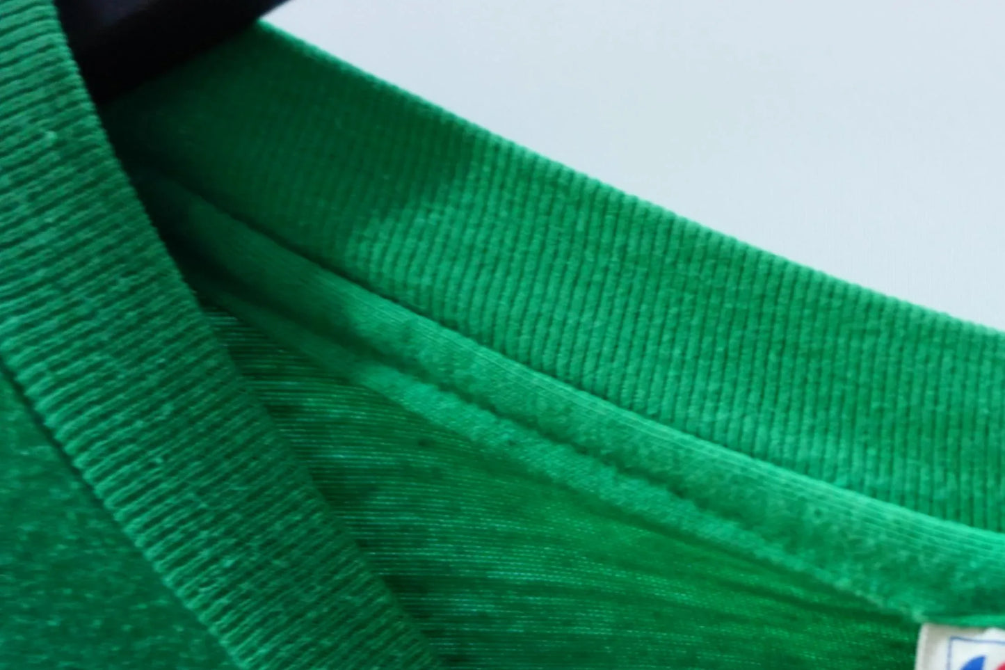 Vintage Hanes Green Single Stitch Tee-Shirt - 90s Top Left