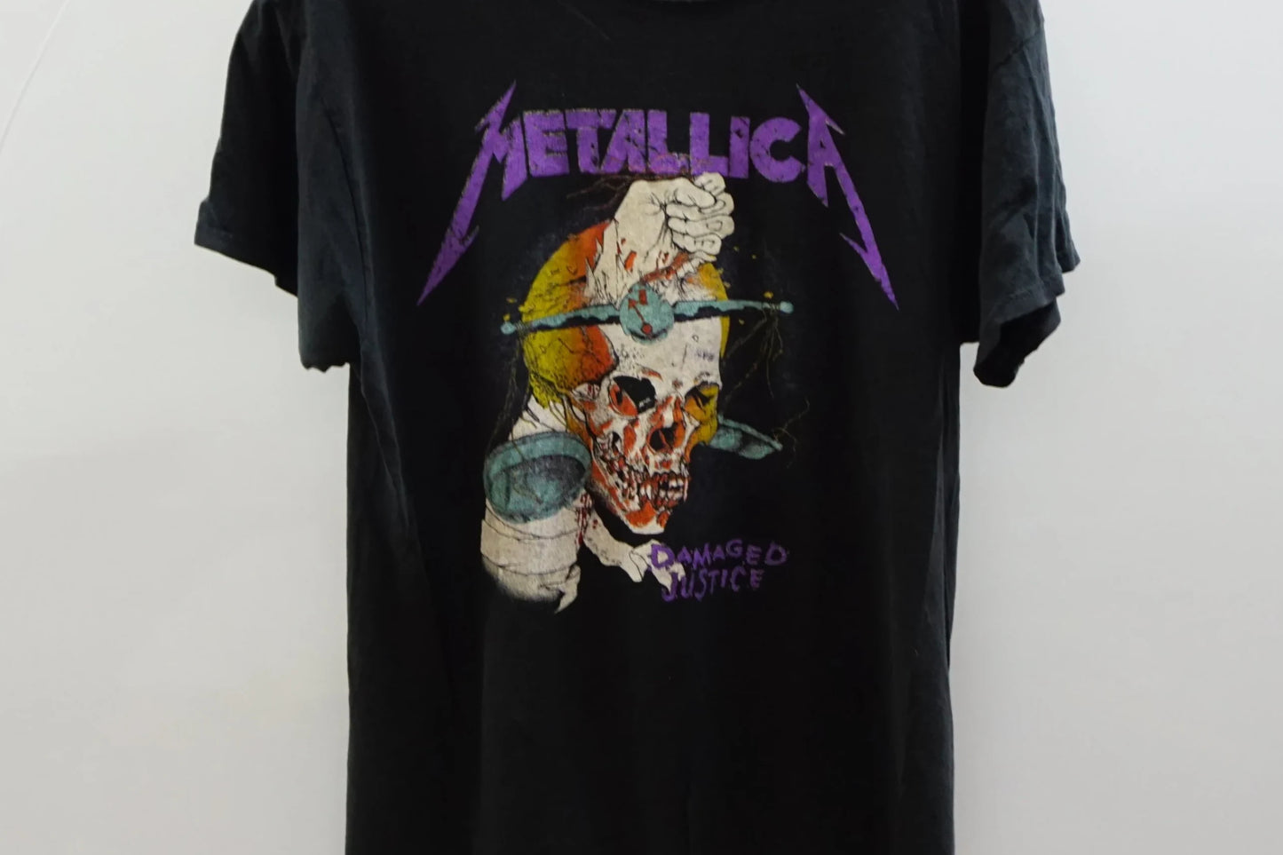 Vintage Black Metallica Tee-Shirt Center