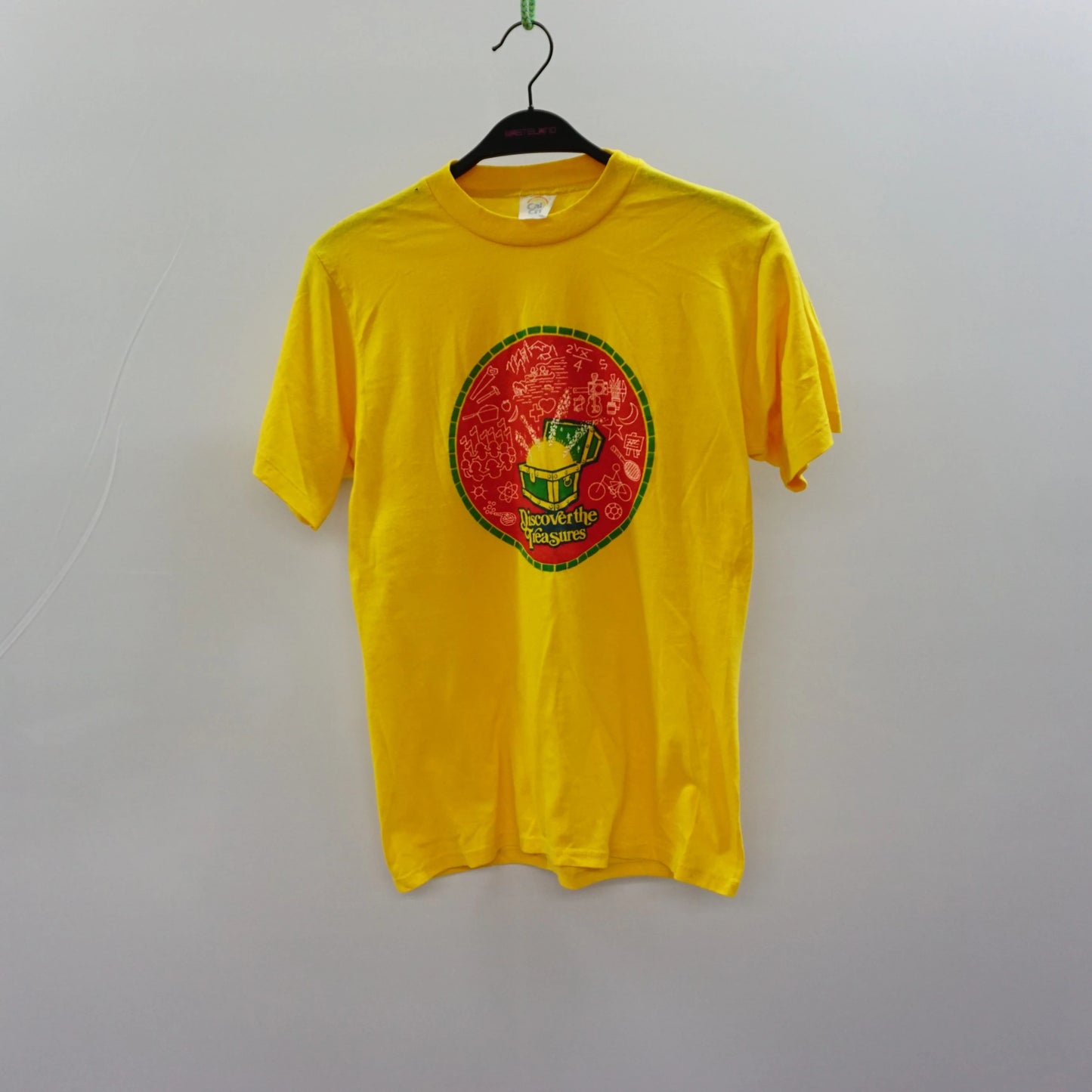 Vintage Yellow Treasure Tee-Shirt - 90s