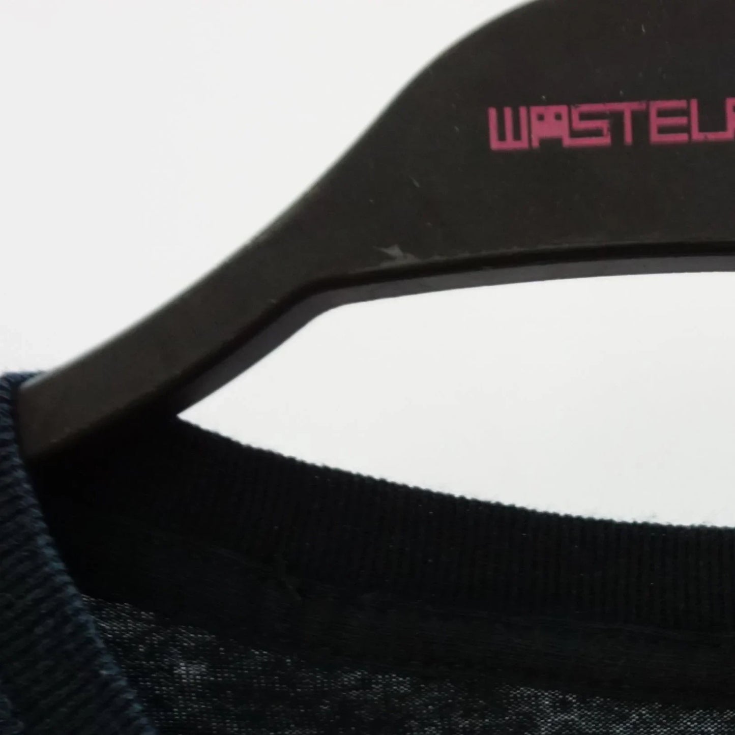 Vintage Black Hunter X Hunter Tee-Shirt Top Left