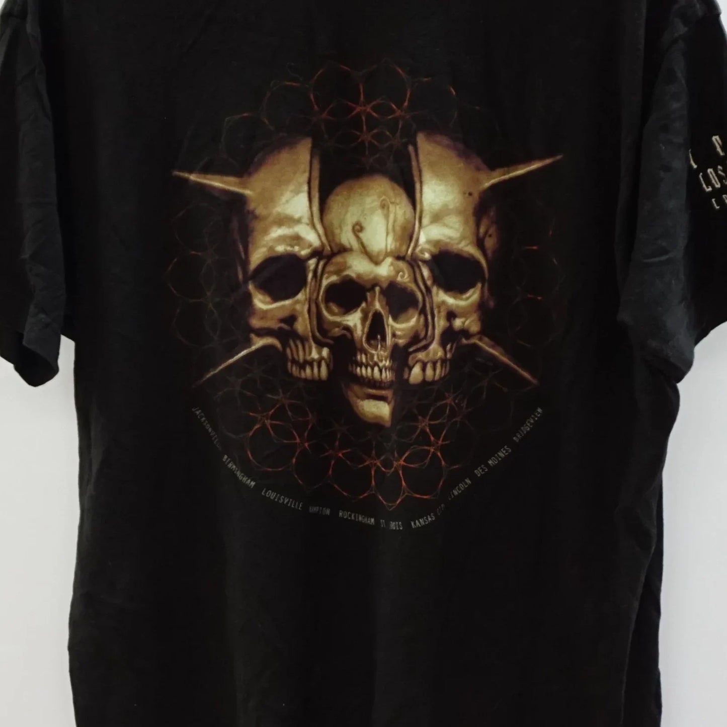Vintage Black Fool Tee-Shirt Center