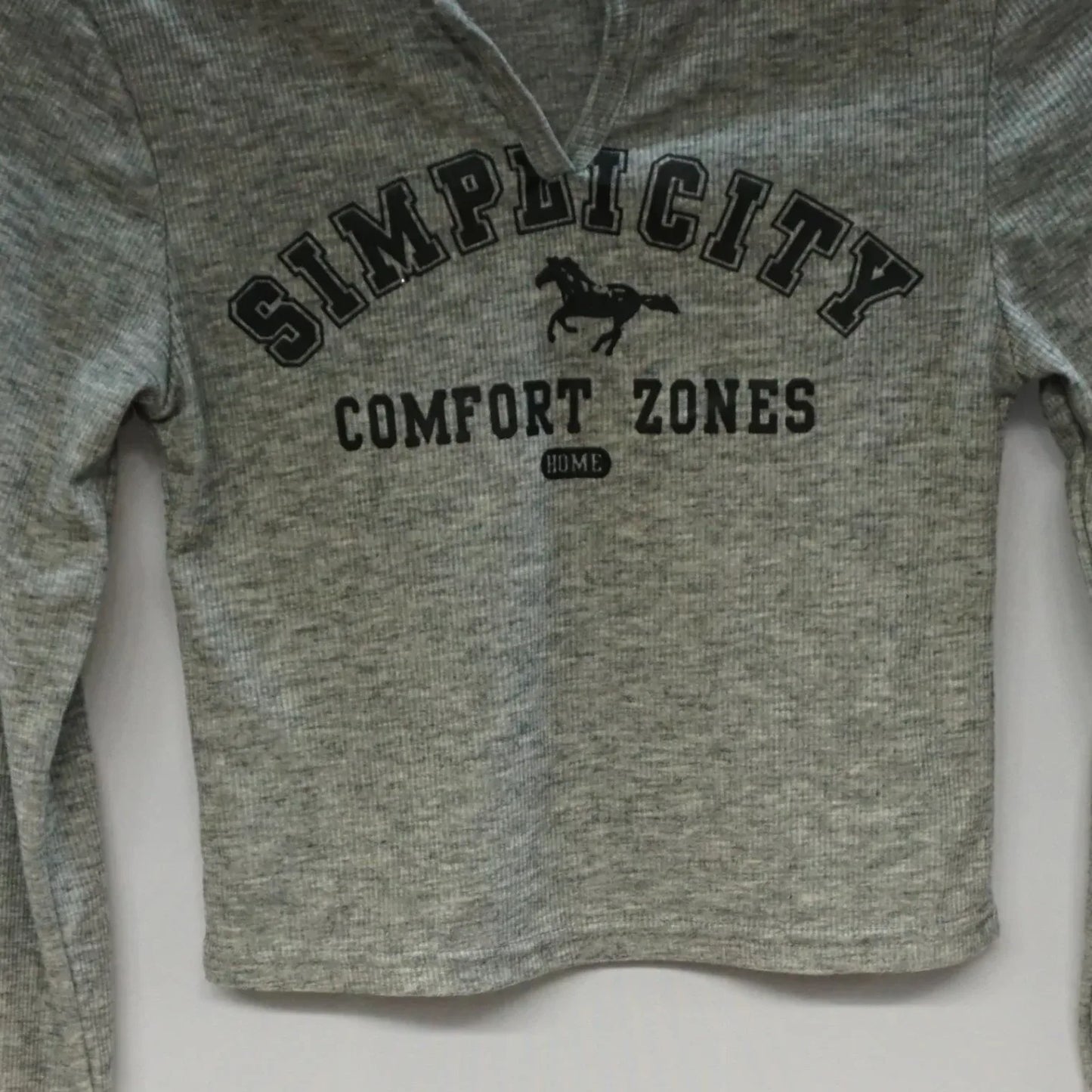 Vintage Gray Top Center