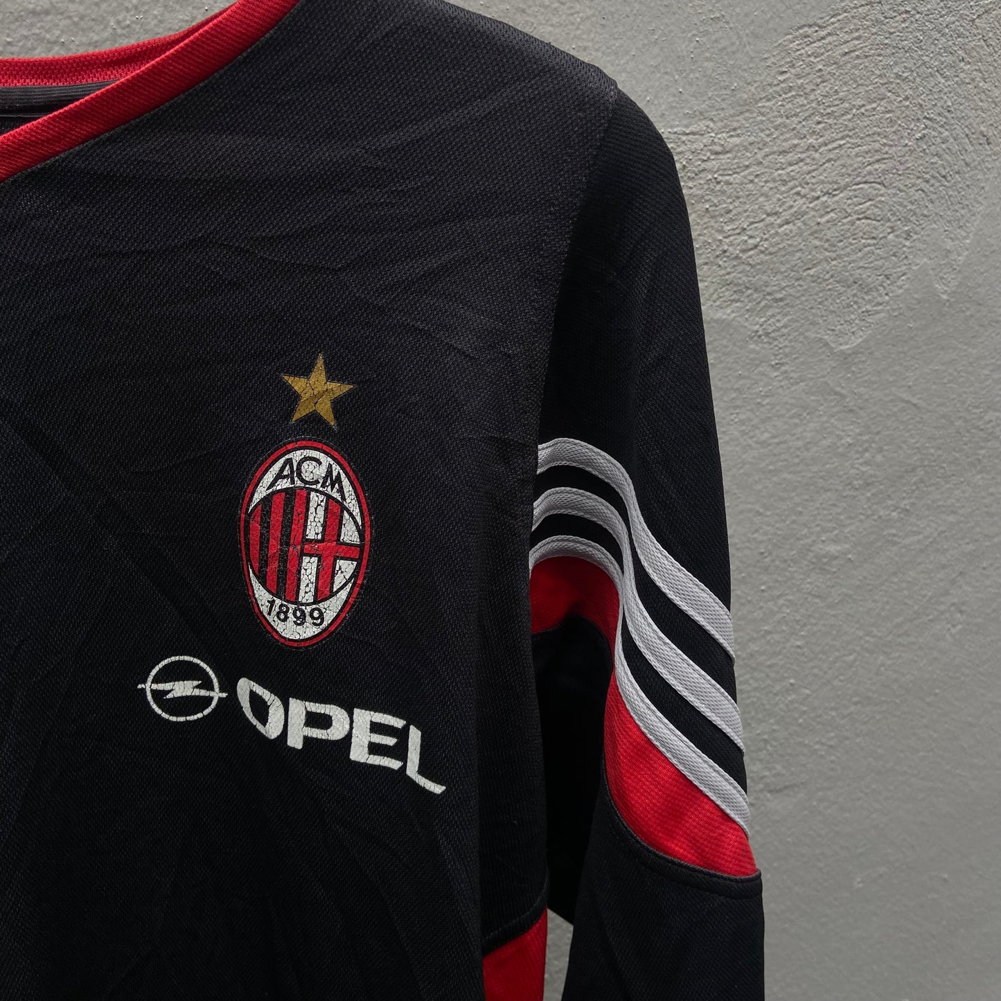 Vintage AC Milan Adidas Training 2004-2005 Jersey
