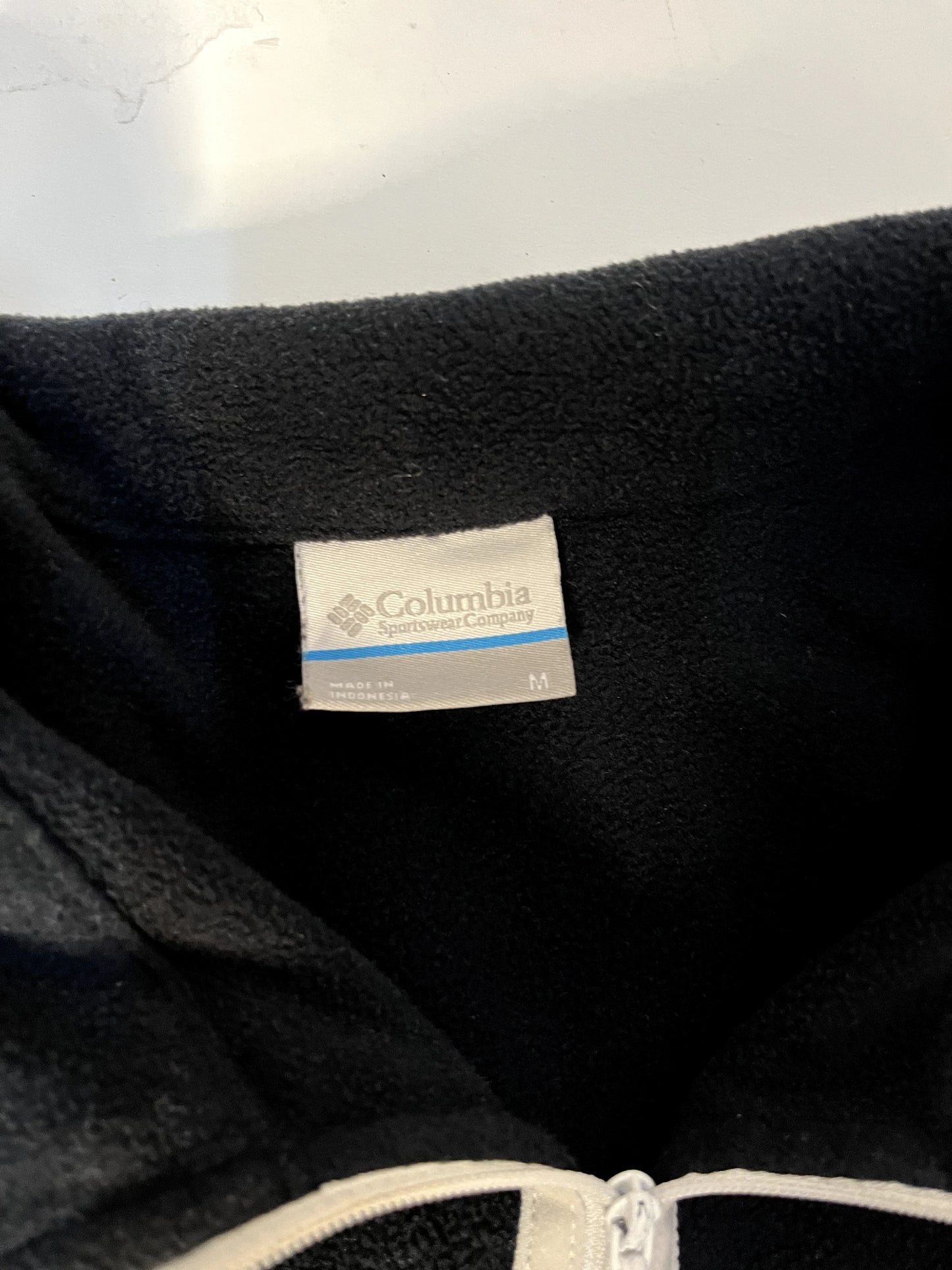 Vintage Columbia Sportswear Company Black Fleece Quarter-zip Pullover