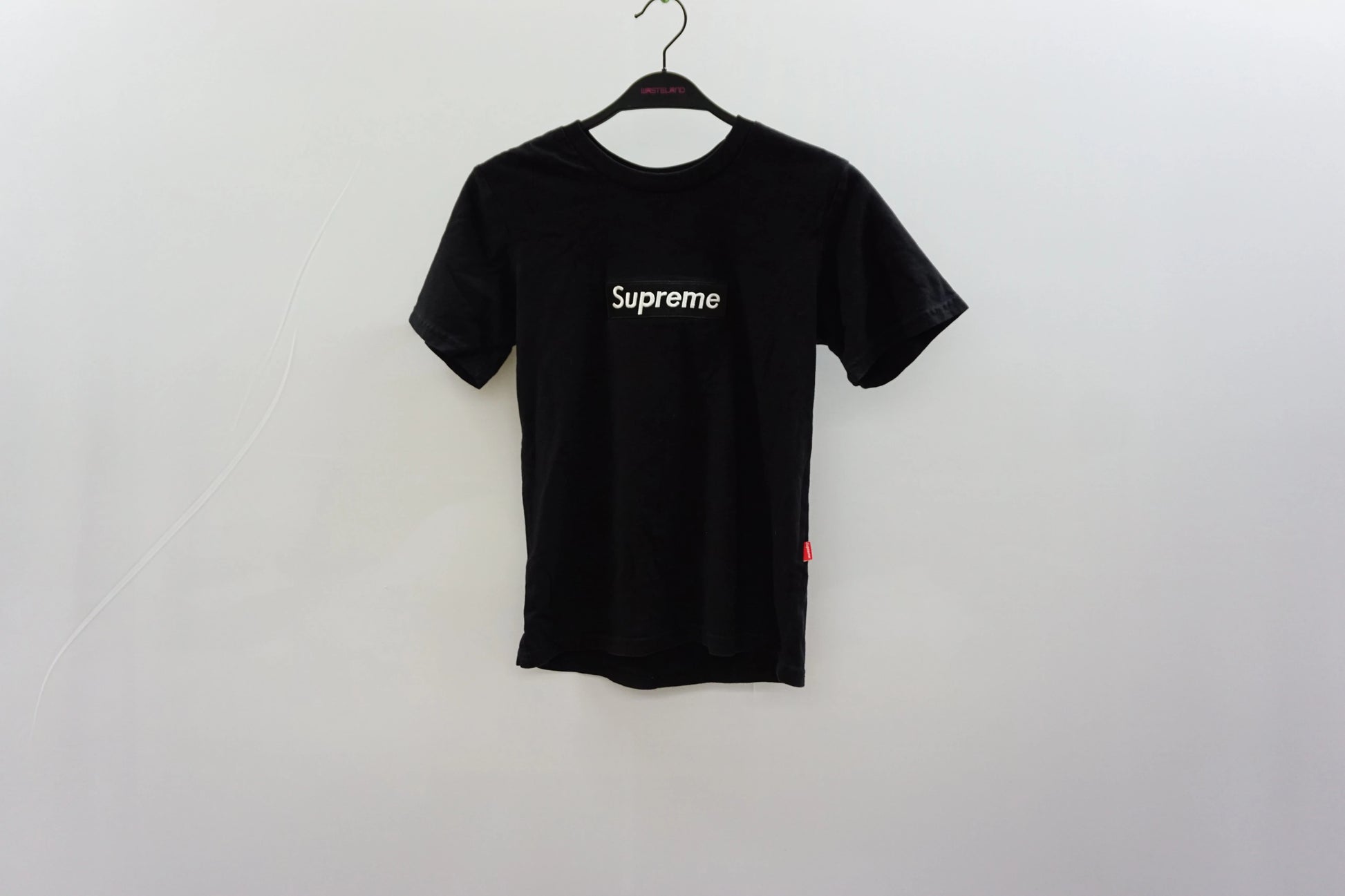 Vintage Supreme Black Women s Tee Shirt