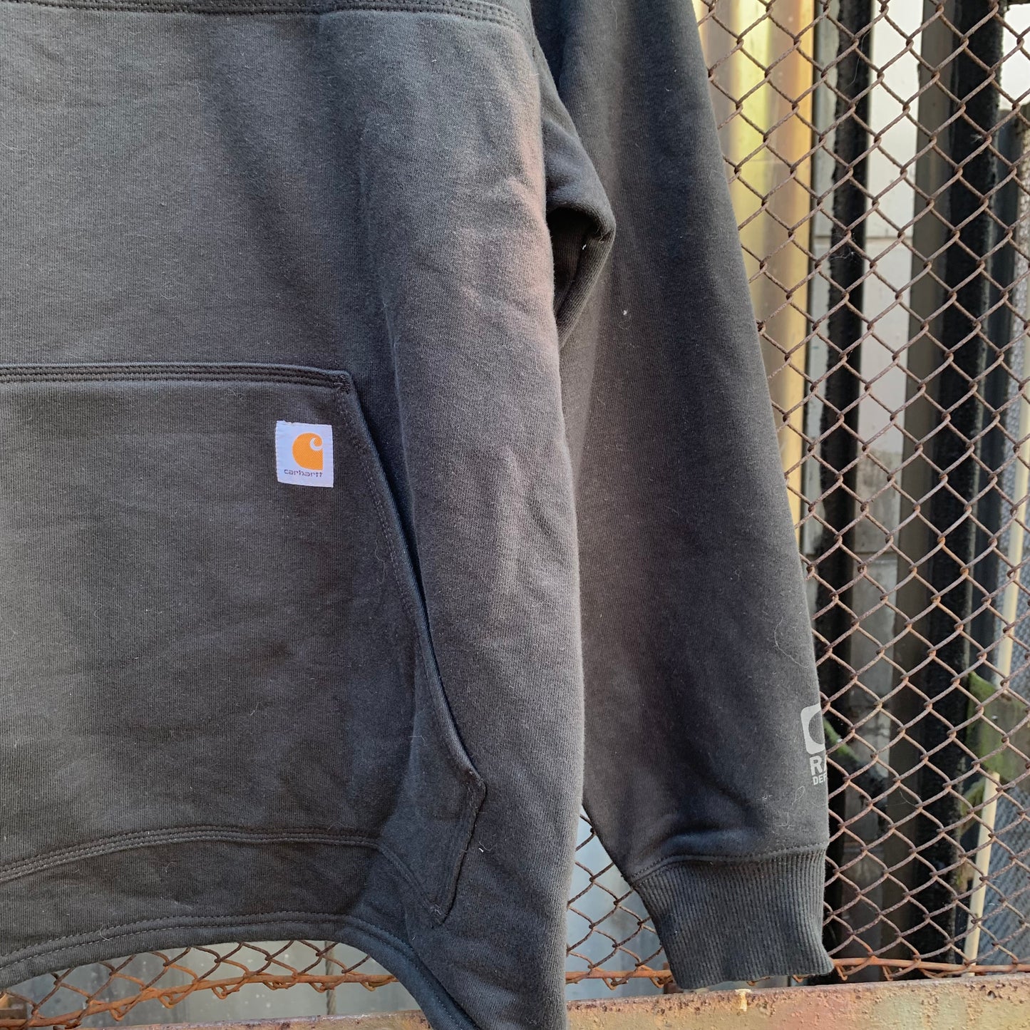 Carhartt 3/4 Zipped Black Sweatshirt