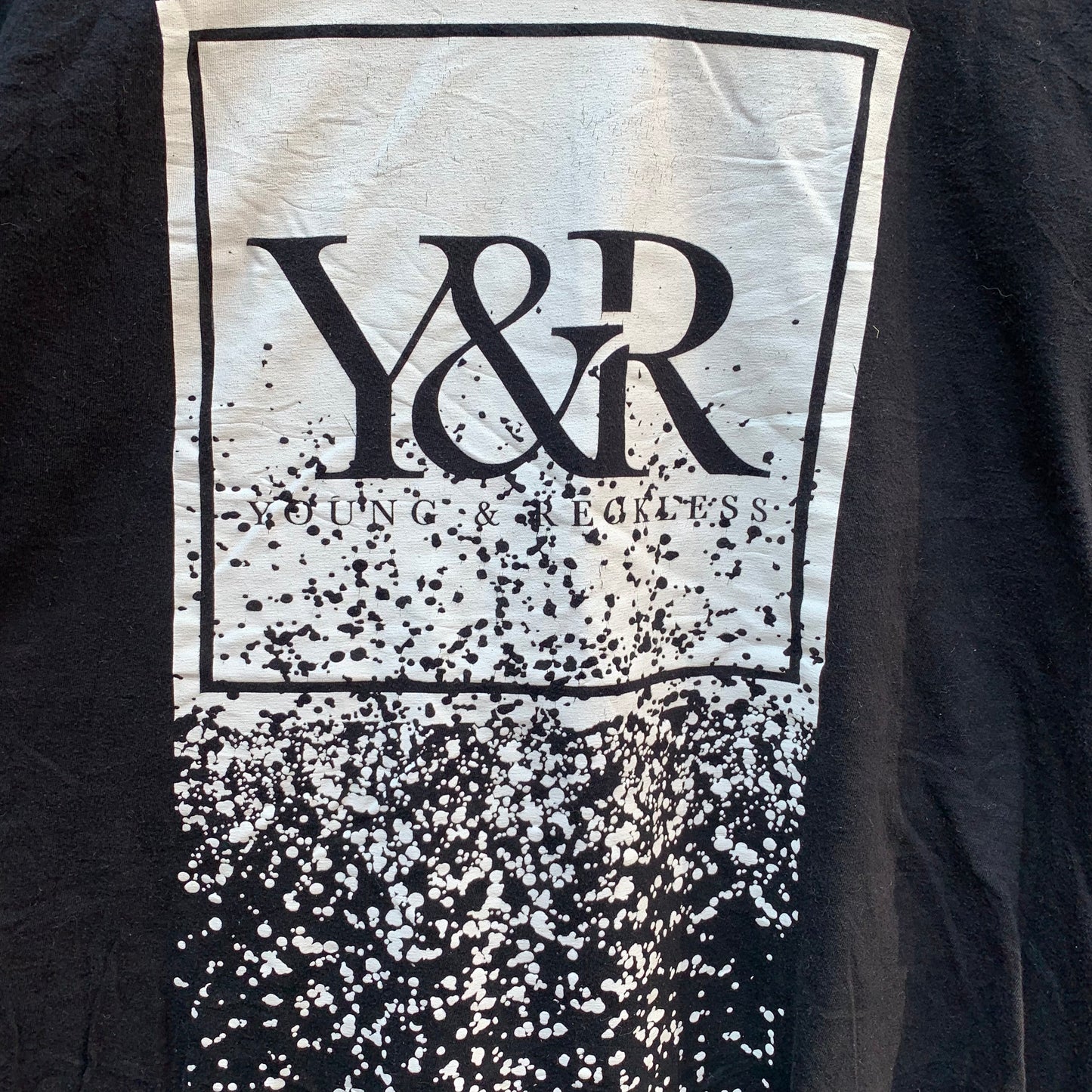 Y&R Black Tee-Shirt