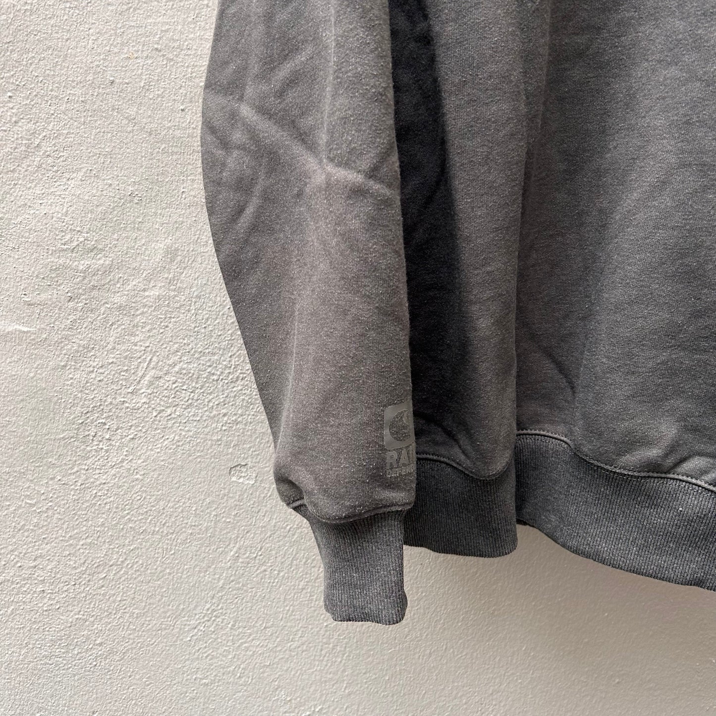 Zipped Dark Grey Sweatshirt