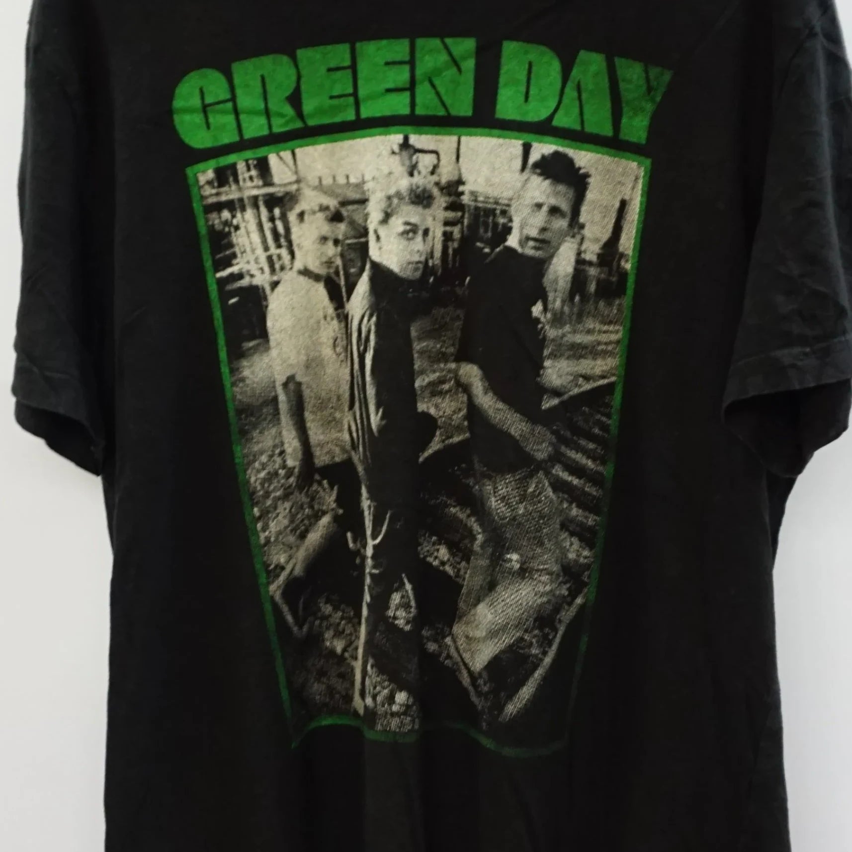 Vintage Black Green Day Tee-Shirt