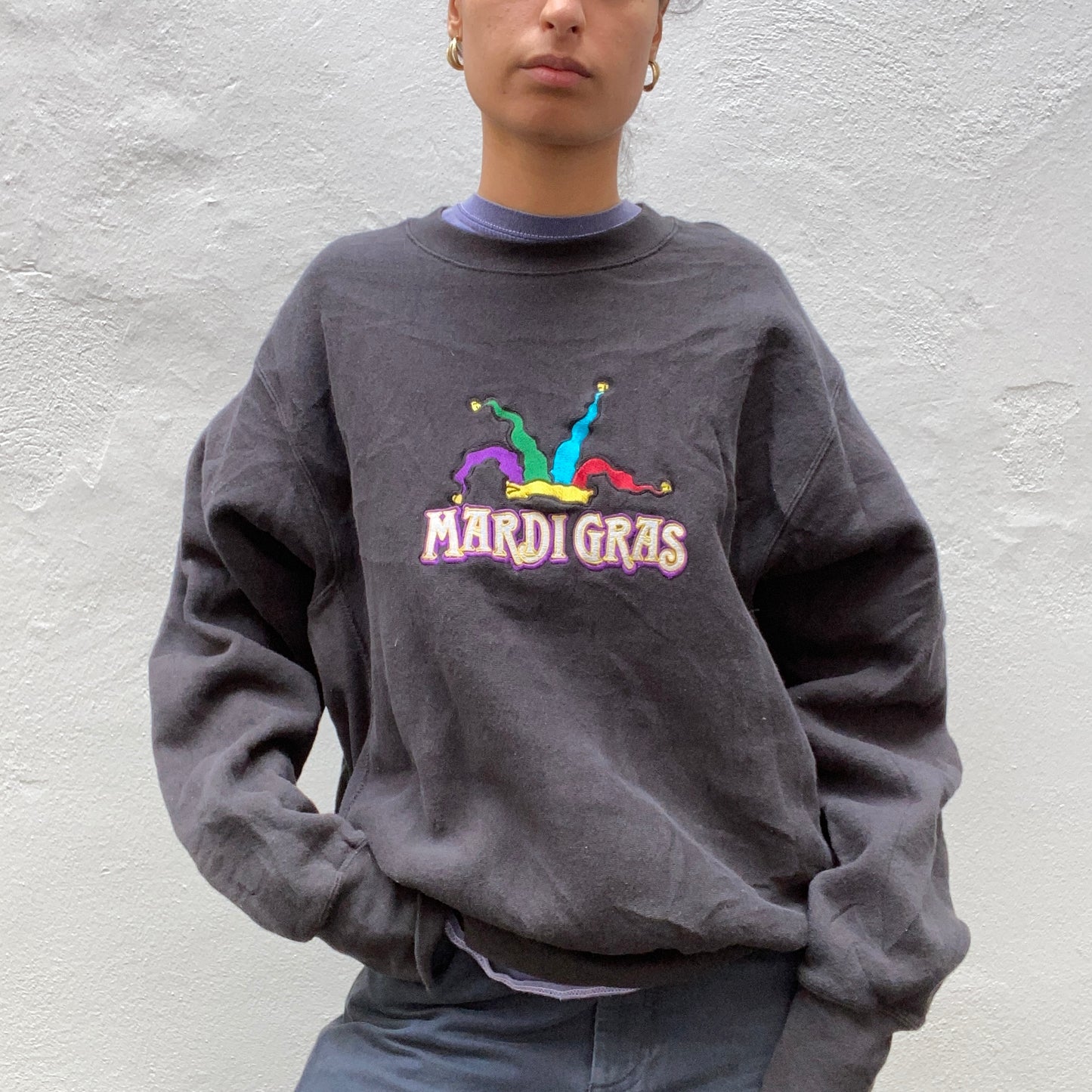 Vintage Mardi Gras Sweatshirt frnt