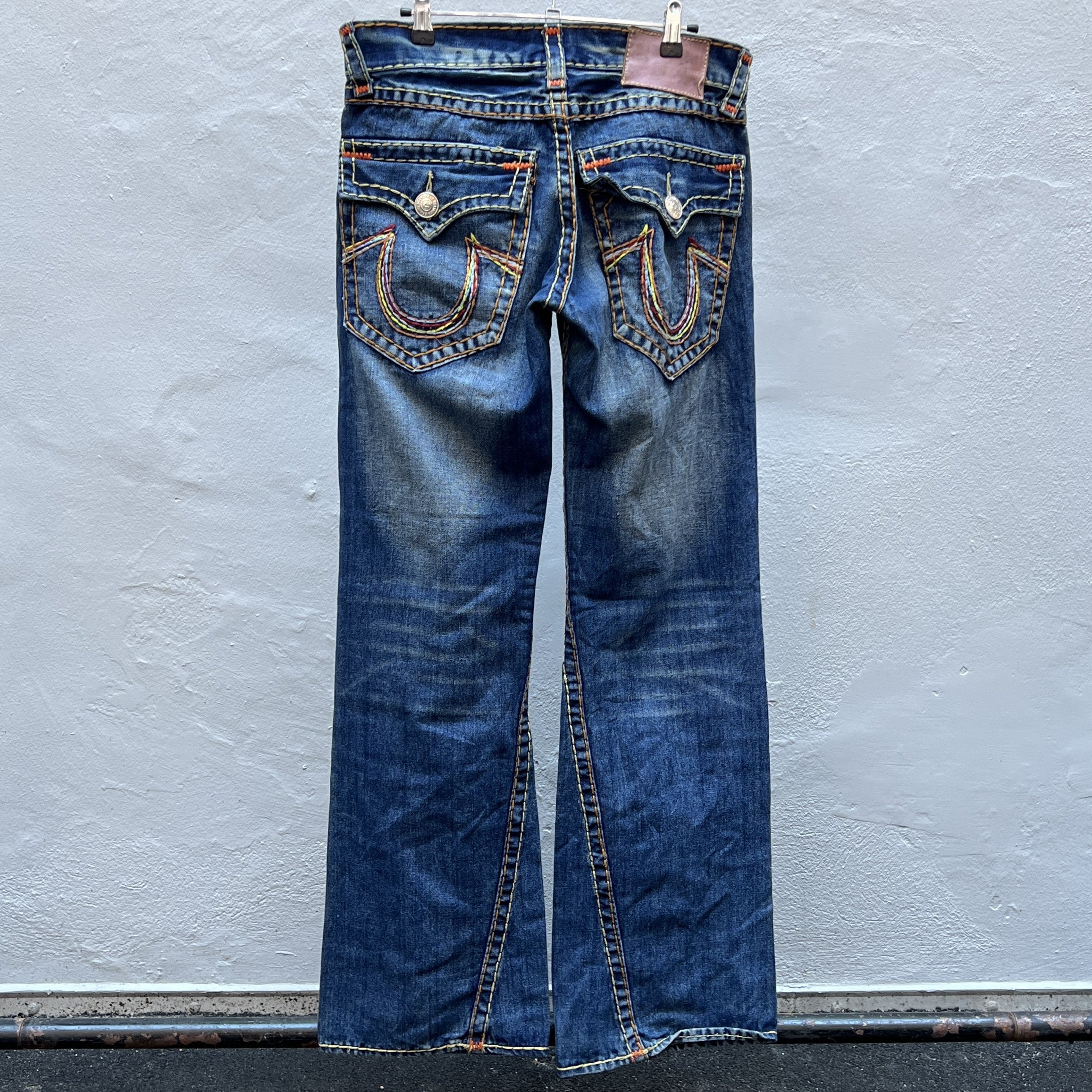 Dark denim true outlet relion jeans