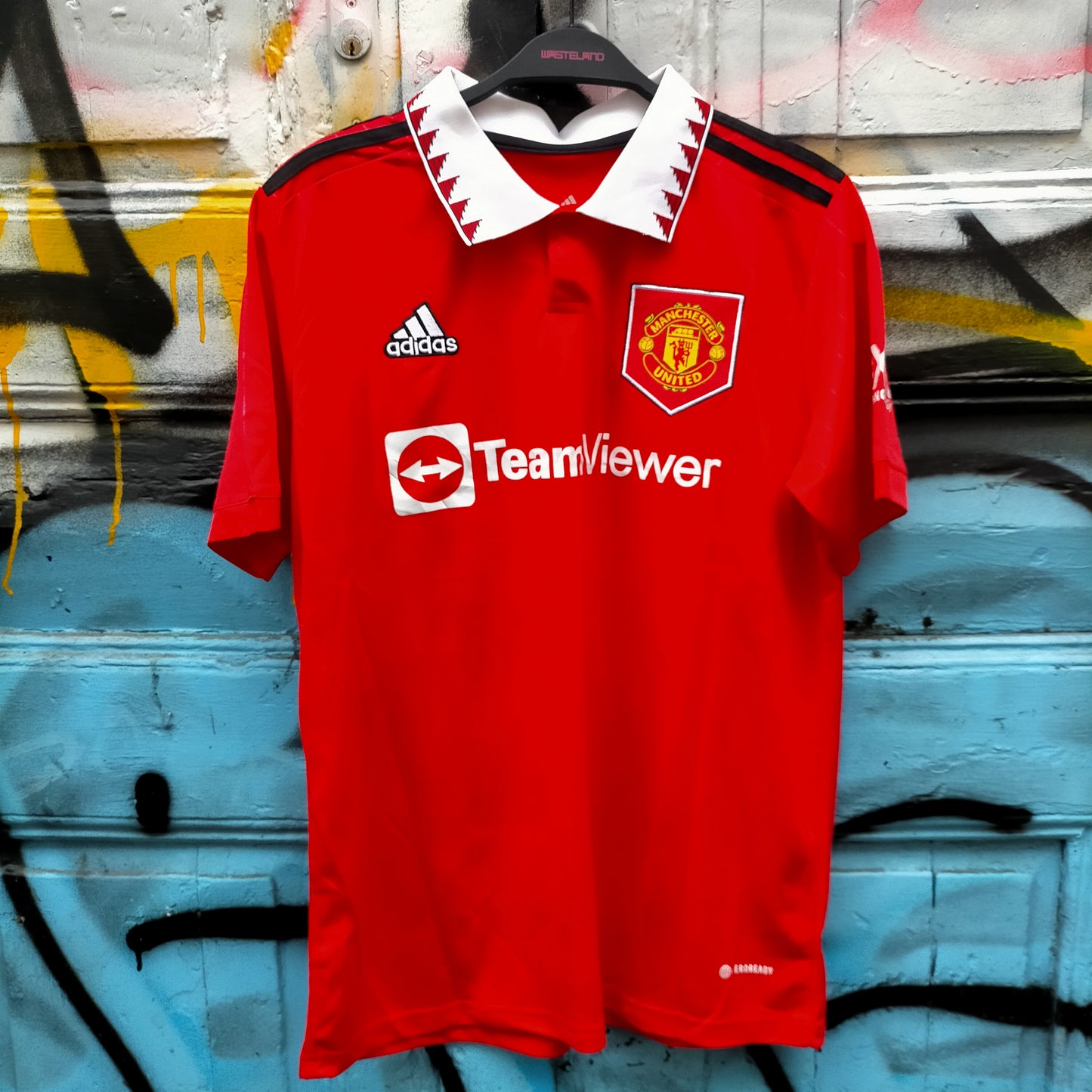 Manchester United 2022/2023 jersey